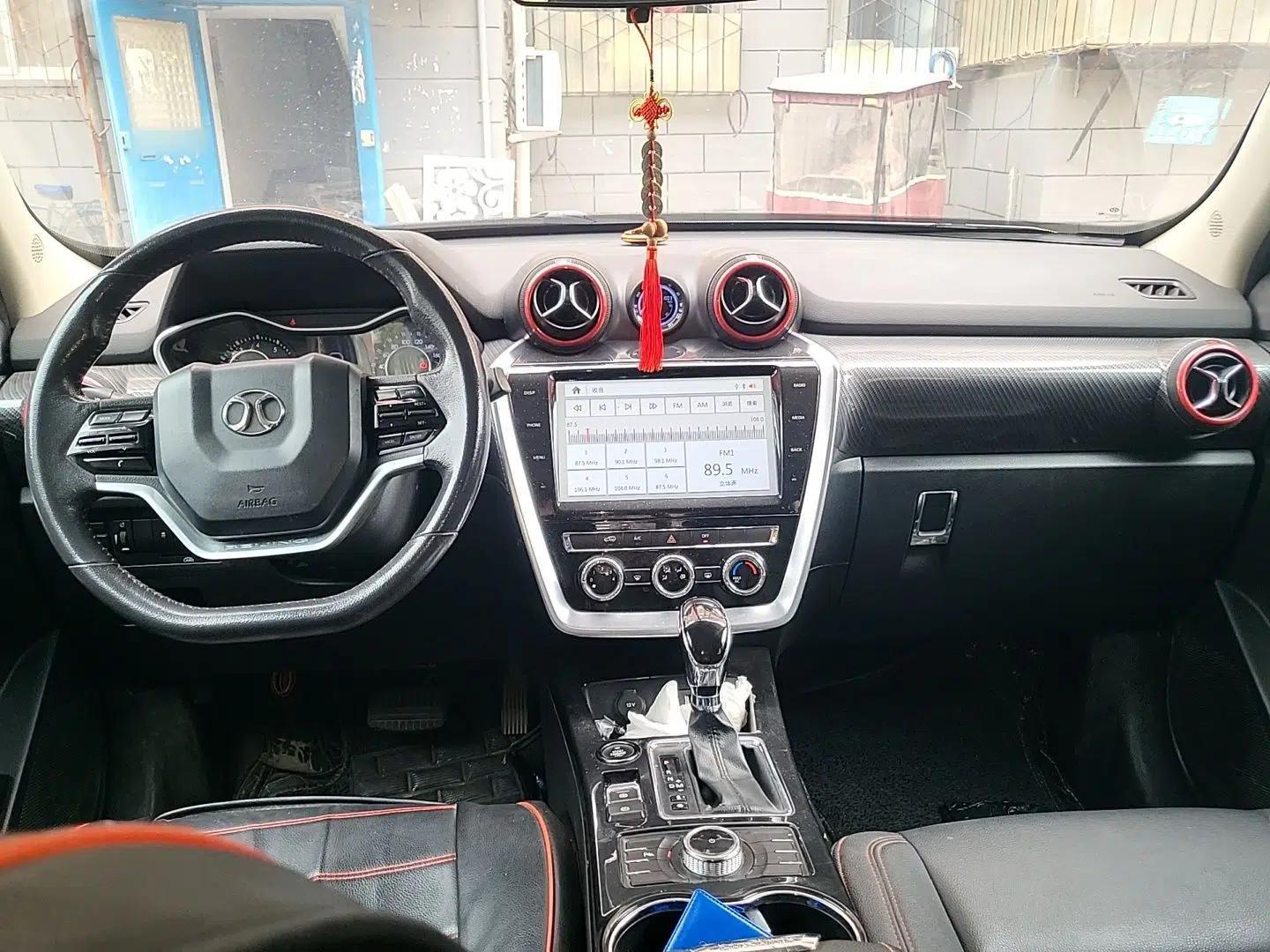 BAIC Off-Road BJ20 2016 1.5T CVT Luxury Model — миниатюра 10