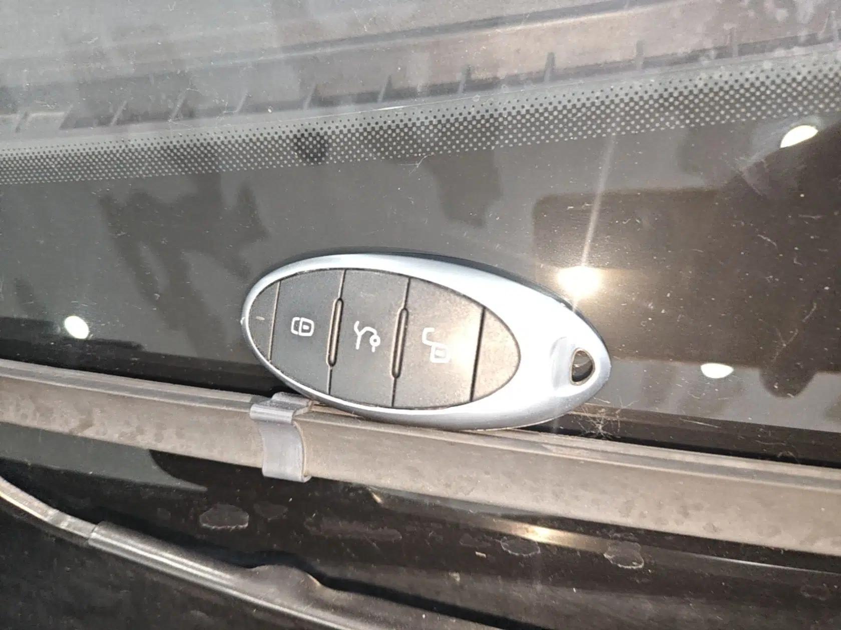 Bestune T99 2023 2.0T Automatic Premium (6AT) — миниатюра 12