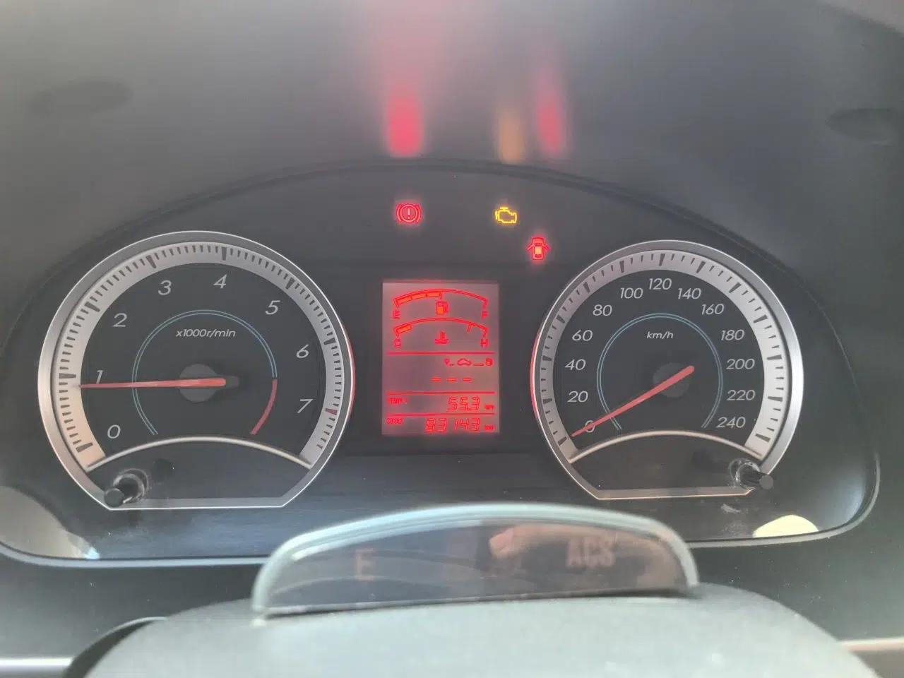 Bestune B50 2013 1.6L manual Partner Edition — миниатюра 12