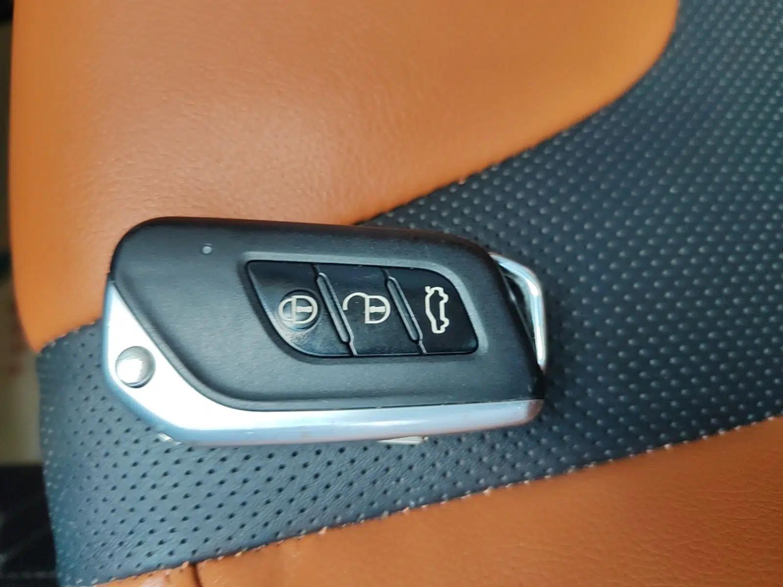 BAIC Senova X35 2016 1.5L Manual Luxury Edition — миниатюра 12