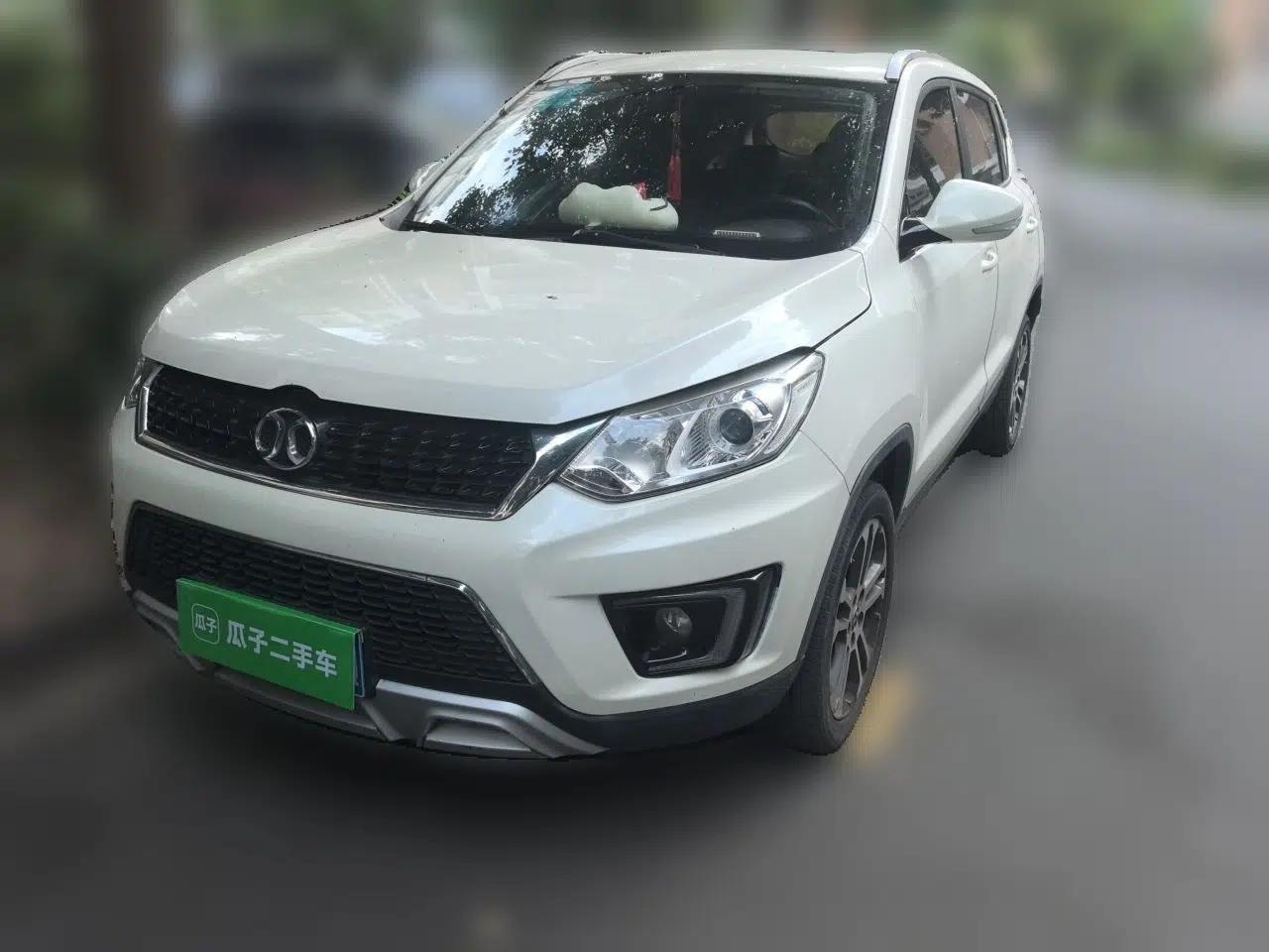 BAIC Senova X35 2016 1.5L Manual Luxury Edition — миниатюра 1