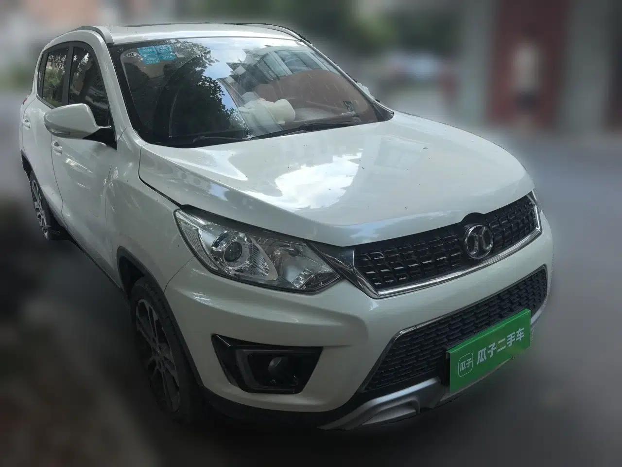 BAIC Senova X35 2016 1.5L Manual Luxury Edition — миниатюра 3