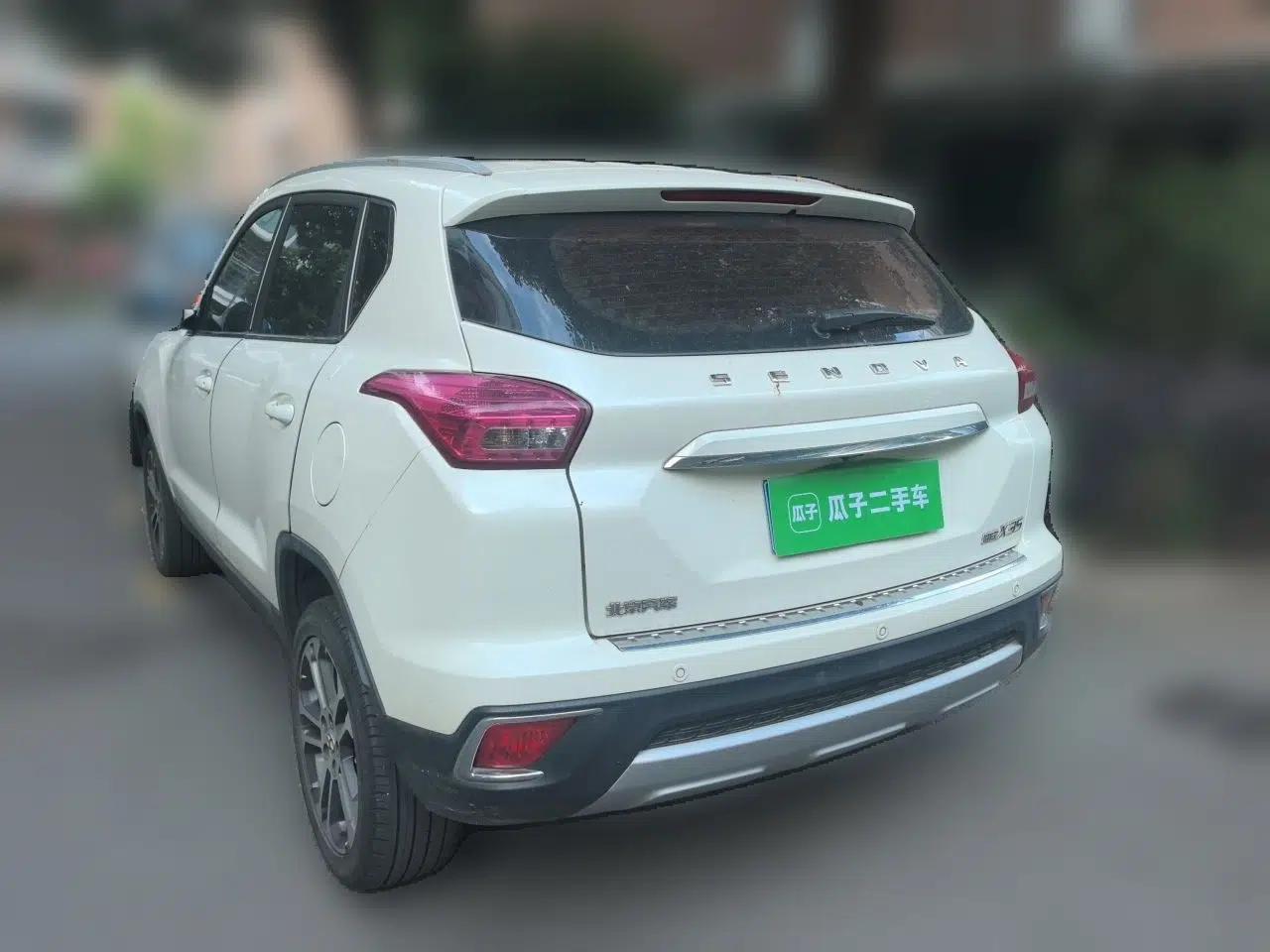 BAIC Senova X35 2016 1.5L Manual Luxury Edition — миниатюра 4