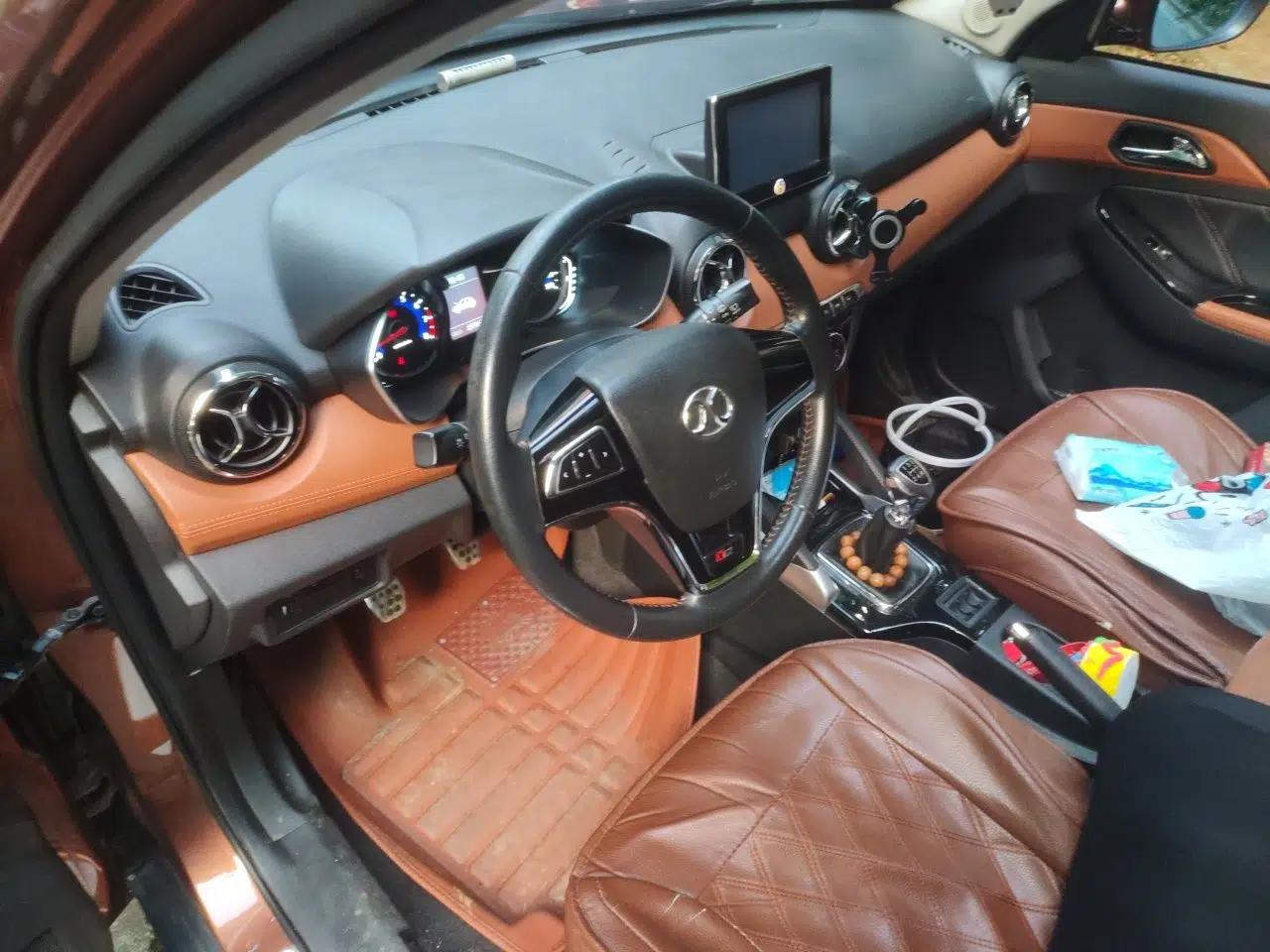 BAIC Senova X35 2016 1.5L Manual Luxury Edition — миниатюра 11