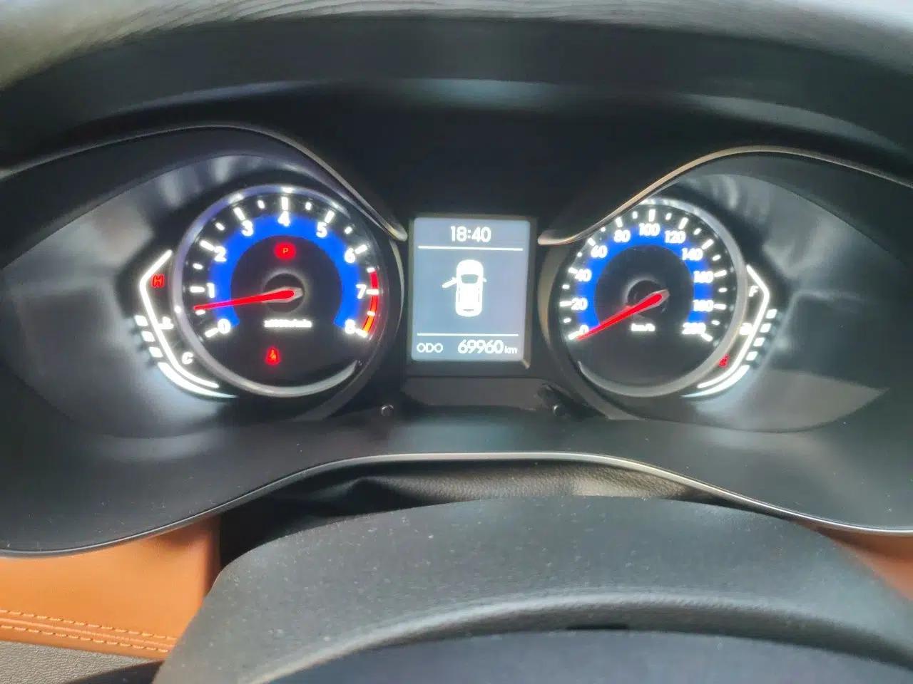 BAIC Senova X35 2016 1.5L Manual Luxury Edition — миниатюра 12