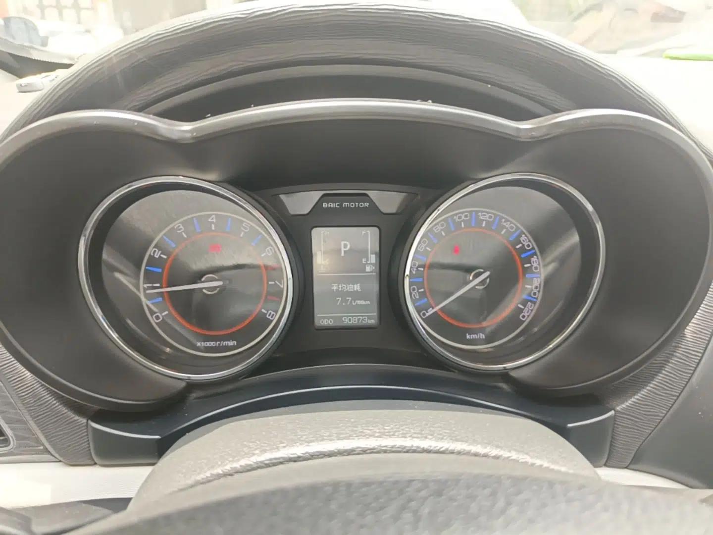 BAIC Senova X55 2016 1.5T CVT Elite Edition — миниатюра 15
