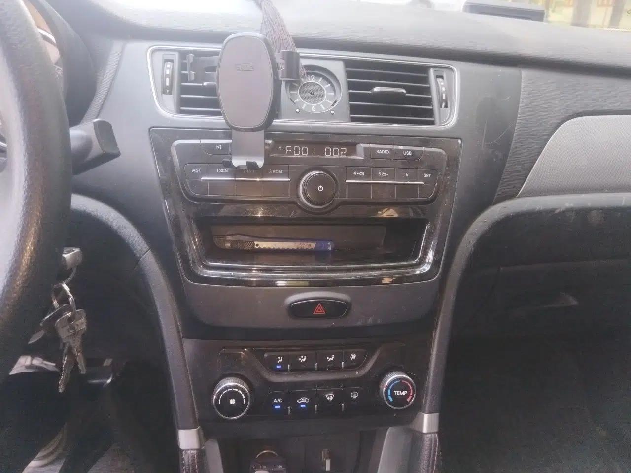 BAIC Senova X55 2016 1.5L Manual Standard Edition — миниатюра 14