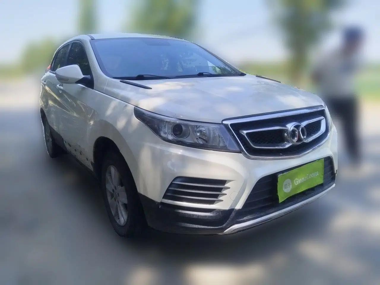 BAIC Senova X55 2016 1.5L Manual Standard Edition — миниатюра 3