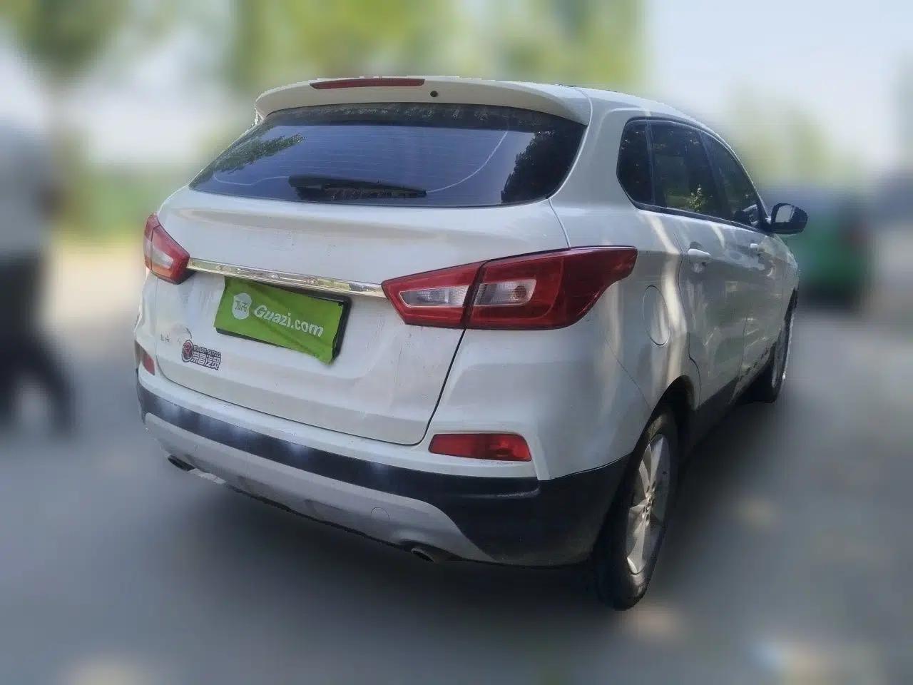 BAIC Senova X55 2016 1.5L Manual Standard Edition — миниатюра 6