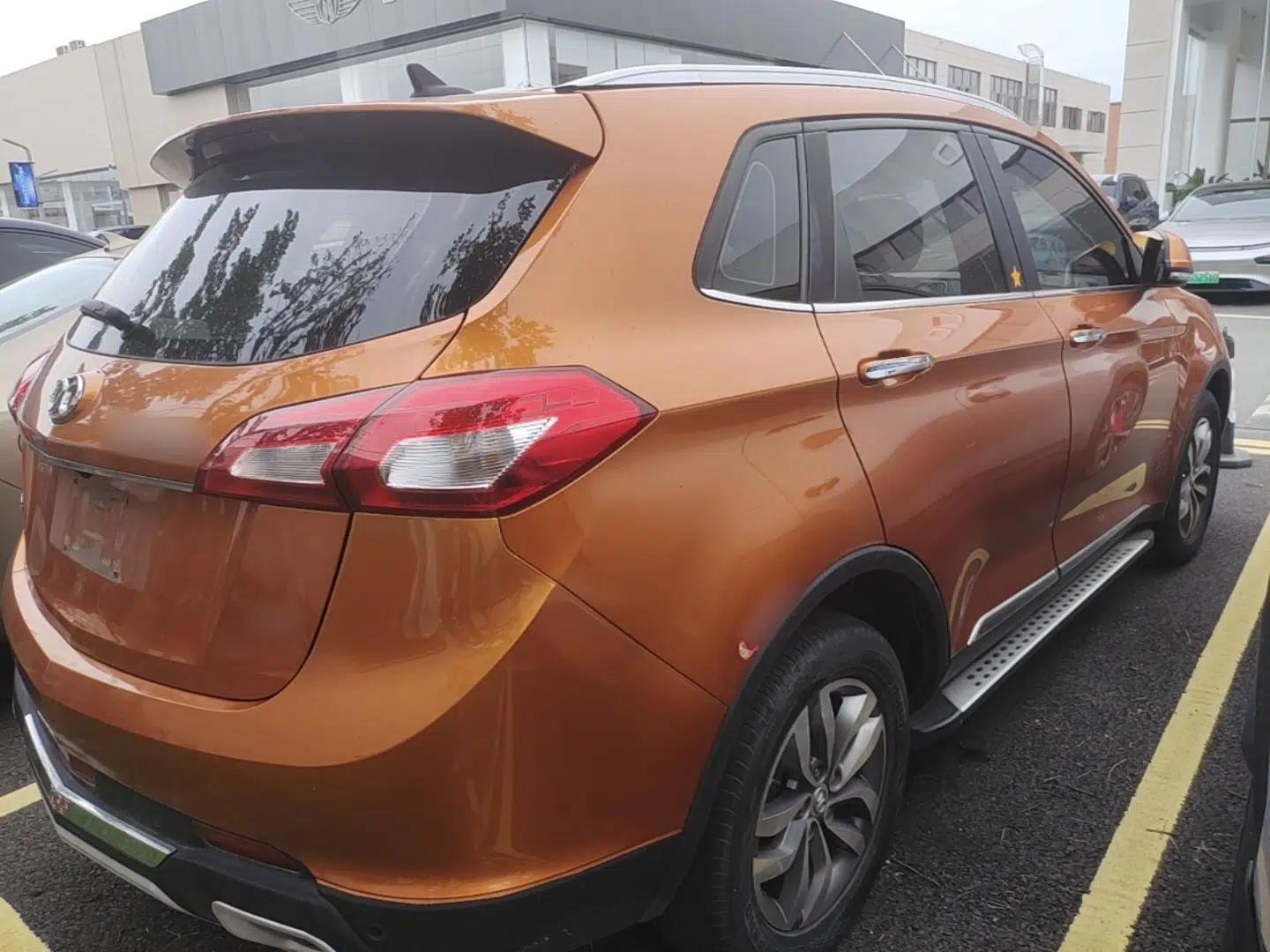 BAIC Senova X65 2015 2.0T Automatic Elite Model — миниатюра 6