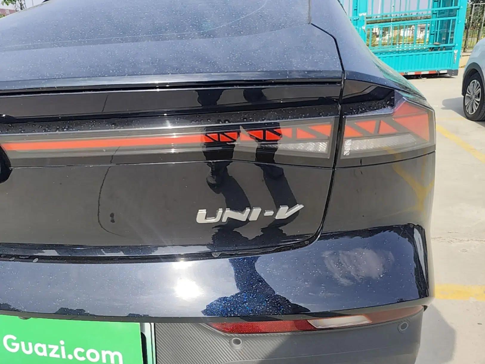 CHANGAN UNI-V iDD 2024 Blue Whale Smart Electric iDD 136km Luxury Model — миниатюра 8