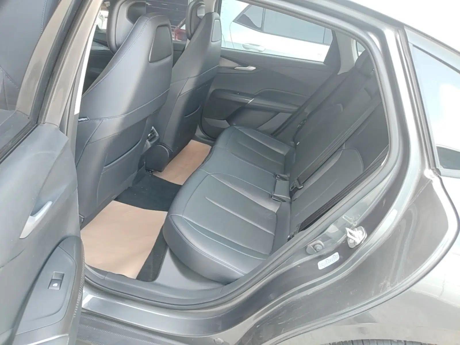 CHANGAN Eado DD 2023 Blue Whale NE 1.5T GDI DCT Luxury Edition — миниатюра 19