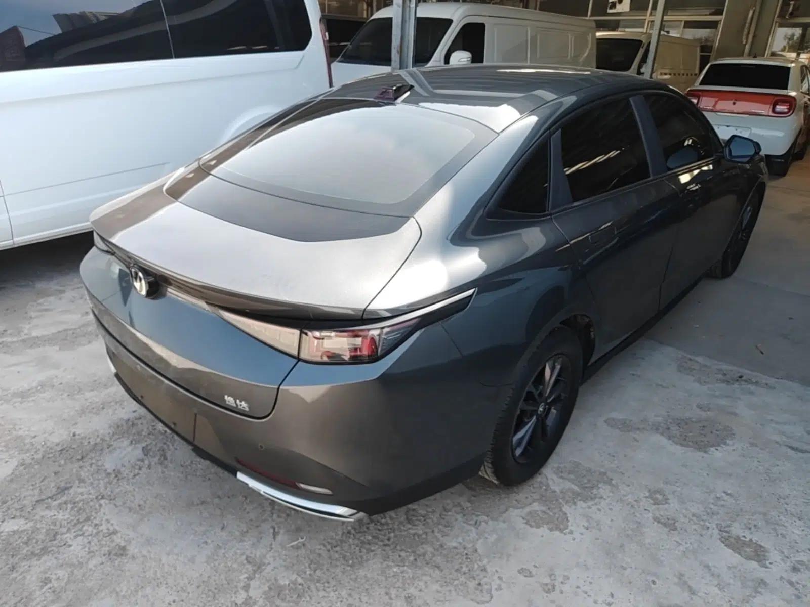 CHANGAN Eado DD 2023 Blue Whale NE 1.5T GDI DCT Luxury Edition — миниатюра 4