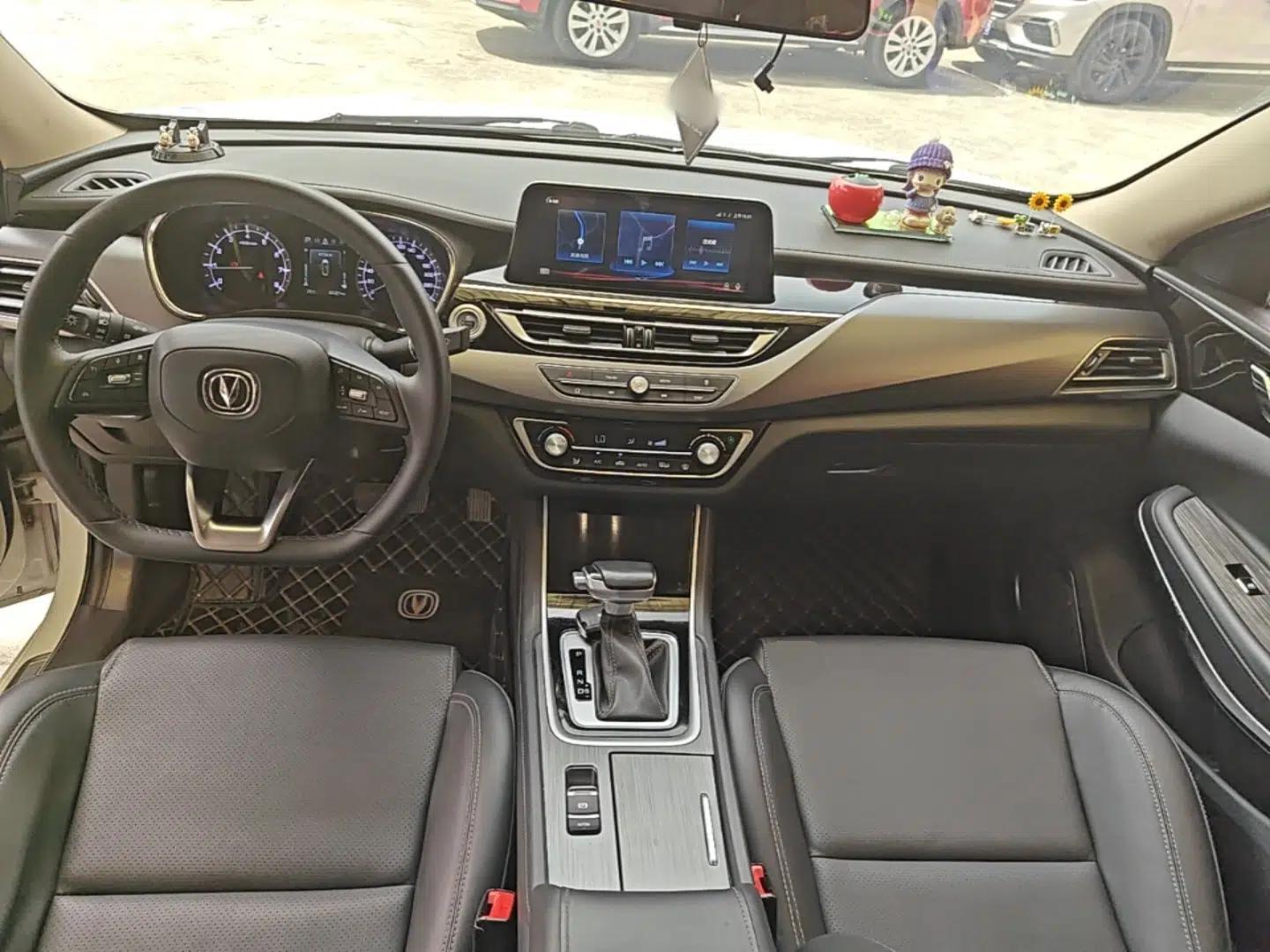 CHANGAN Ruicheng CC 2021 Blue Whale Edition 1.5T DCT Luxury Model — миниатюра 13