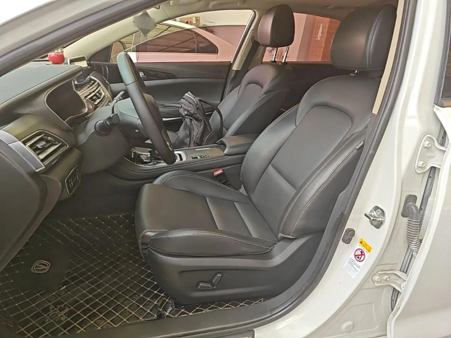 CHANGAN Ruicheng CC 2021 Blue Whale Edition 1.5T DCT Luxury Model — миниатюра 18
