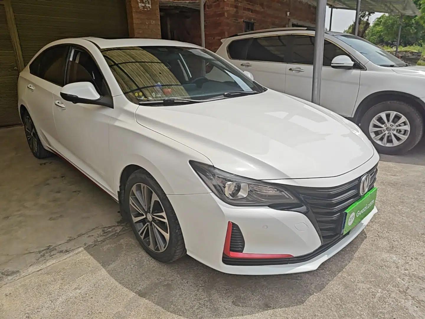 CHANGAN Ruicheng CC 2021 Blue Whale Edition 1.5T DCT Luxury Model — миниатюра 3