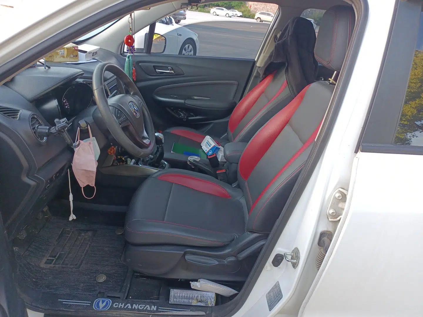 CHANGAN CS15 2016 1.5L Manual Fashion Edition — миниатюра 16
