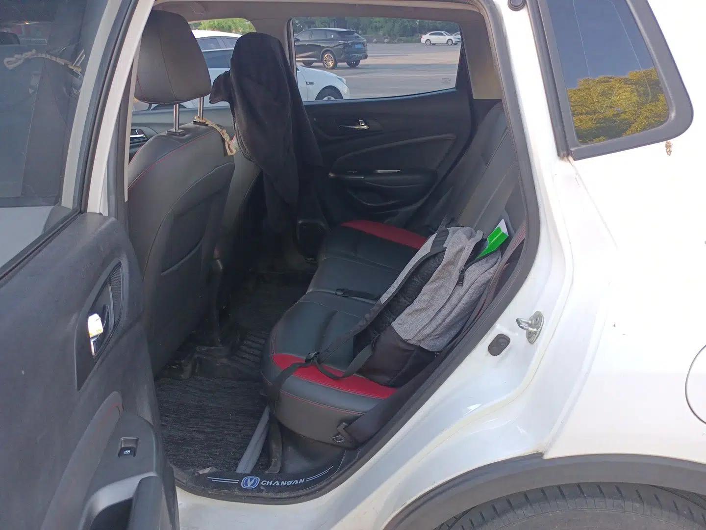 CHANGAN CS15 2016 1.5L Manual Fashion Edition — миниатюра 18