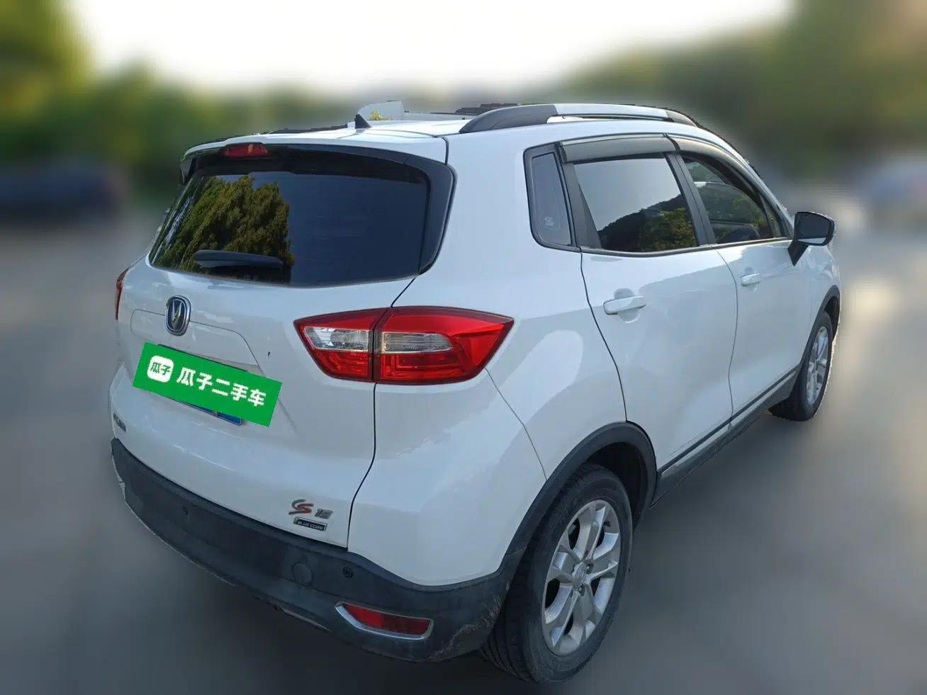 CHANGAN CS15 2016 1.5L Manual Fashion Edition — миниатюра 6