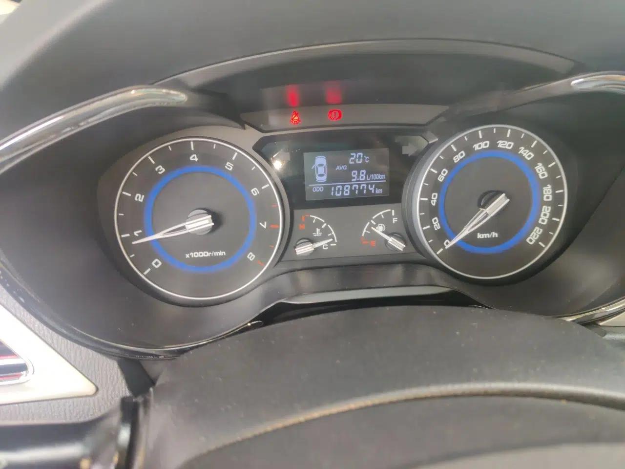 CHANGAN Alsvin V7 2015 1.6L Manual Enjoyment Model China IV Standard — миниатюра 12