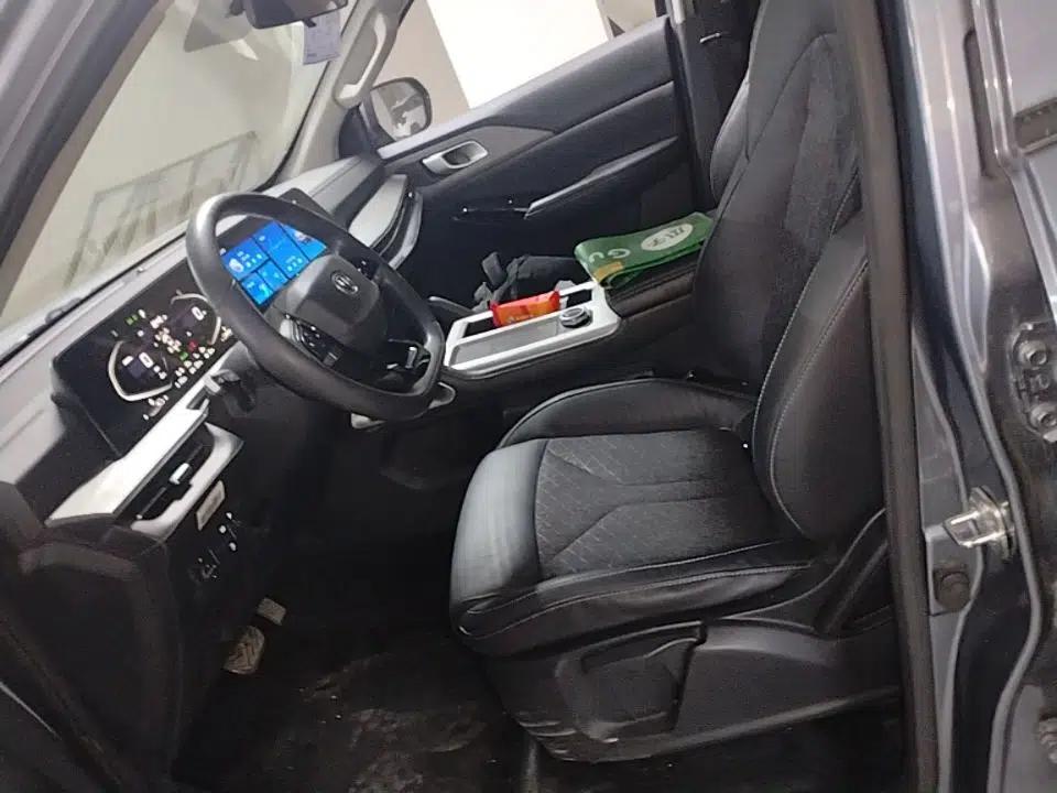 CHANGAN Hunter 2024 Warrior Edition Luxury Model Dual-Motor All-Wheel Drive with Extra-Long Cargo Box — миниатюра 17