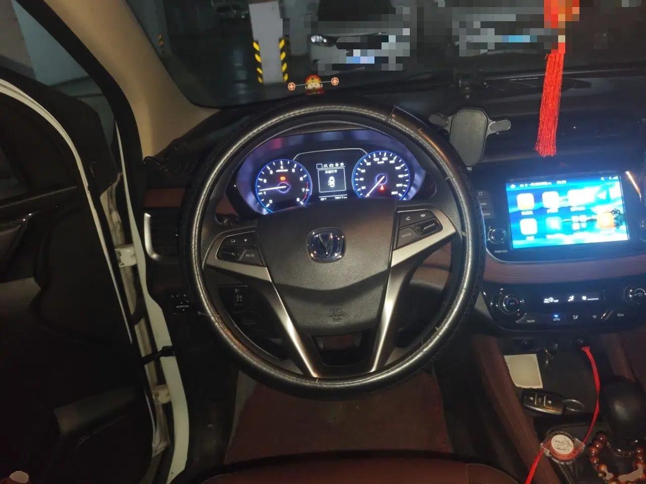 CHANGAN Lingxuan 2017 1.6L Manual Elite Model — миниатюра 11