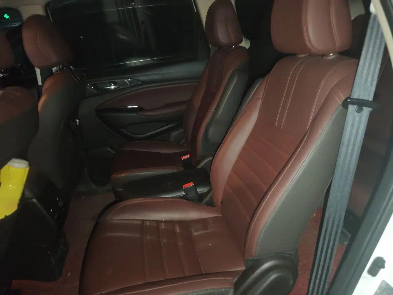 CHANGAN Lingxuan 2017 1.6L Manual Elite Model — миниатюра 18