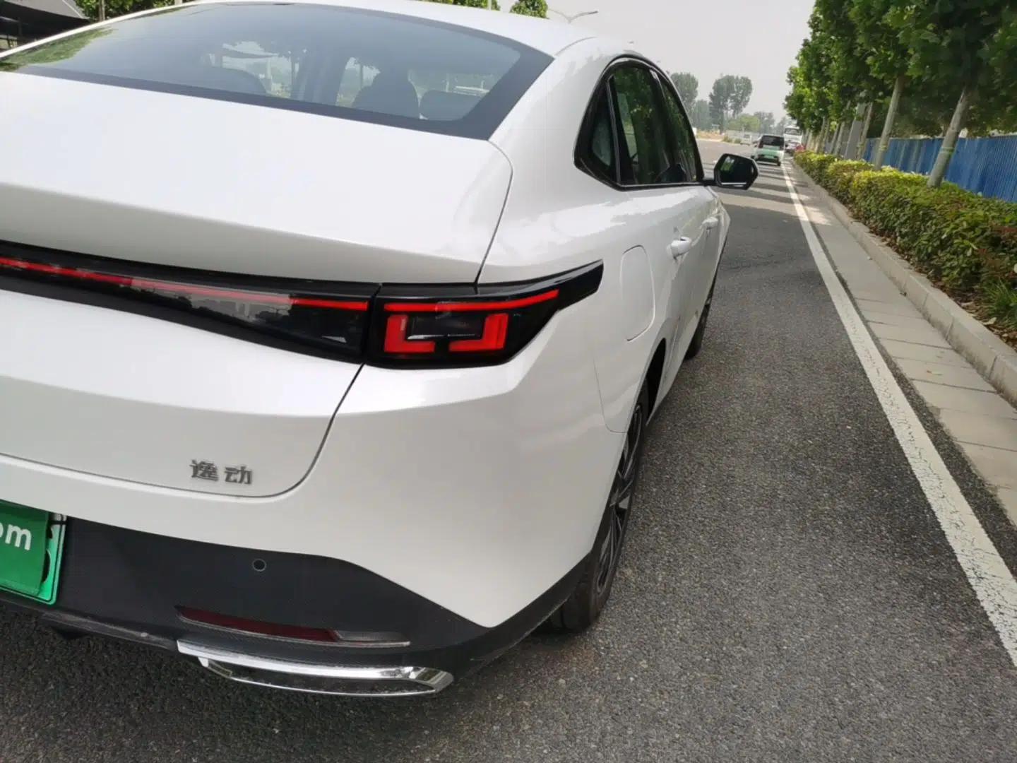 CHANGAN Eado PHEV 2025 Smart New Blue Whale 145KM Battleship Edition — миниатюра 7