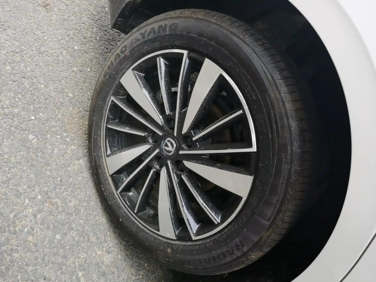 CHANGAN Eado PHEV 2025 Smart New Blue Whale 145KM Battleship Edition — миниатюра 10