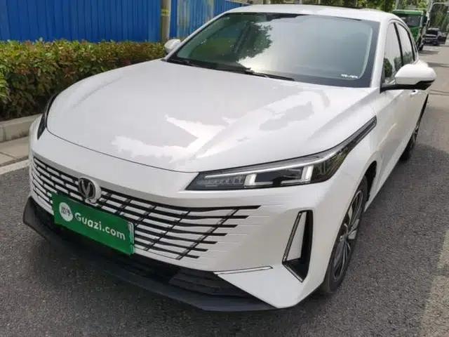 CHANGAN Eado PHEV 2025 Smart New Blue Whale 145KM Battleship Edition