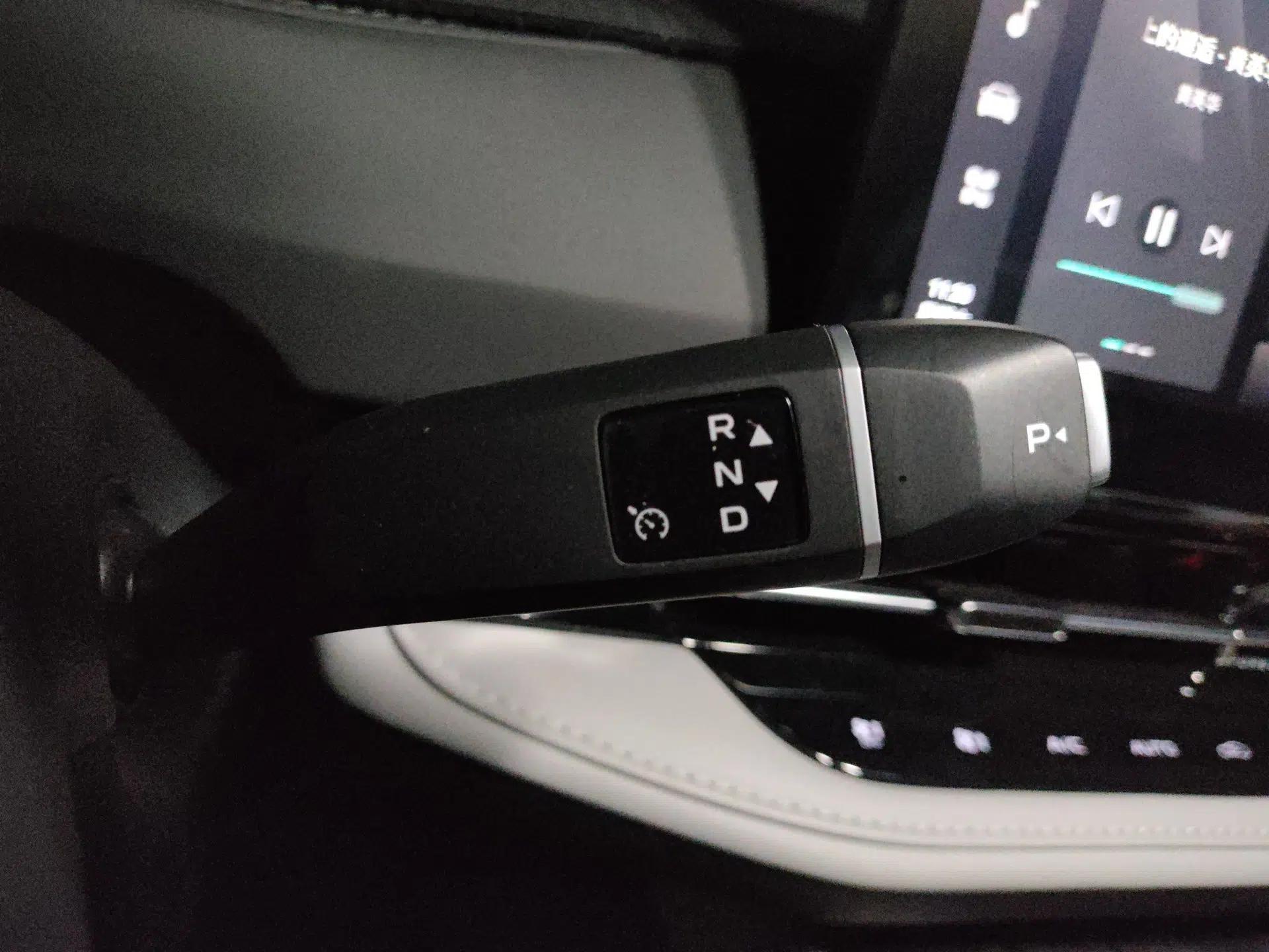 CHANGAN CS55PLUS PHEV 2025 Smart New Blue Whale 125km Battleship Edition — миниатюра 11