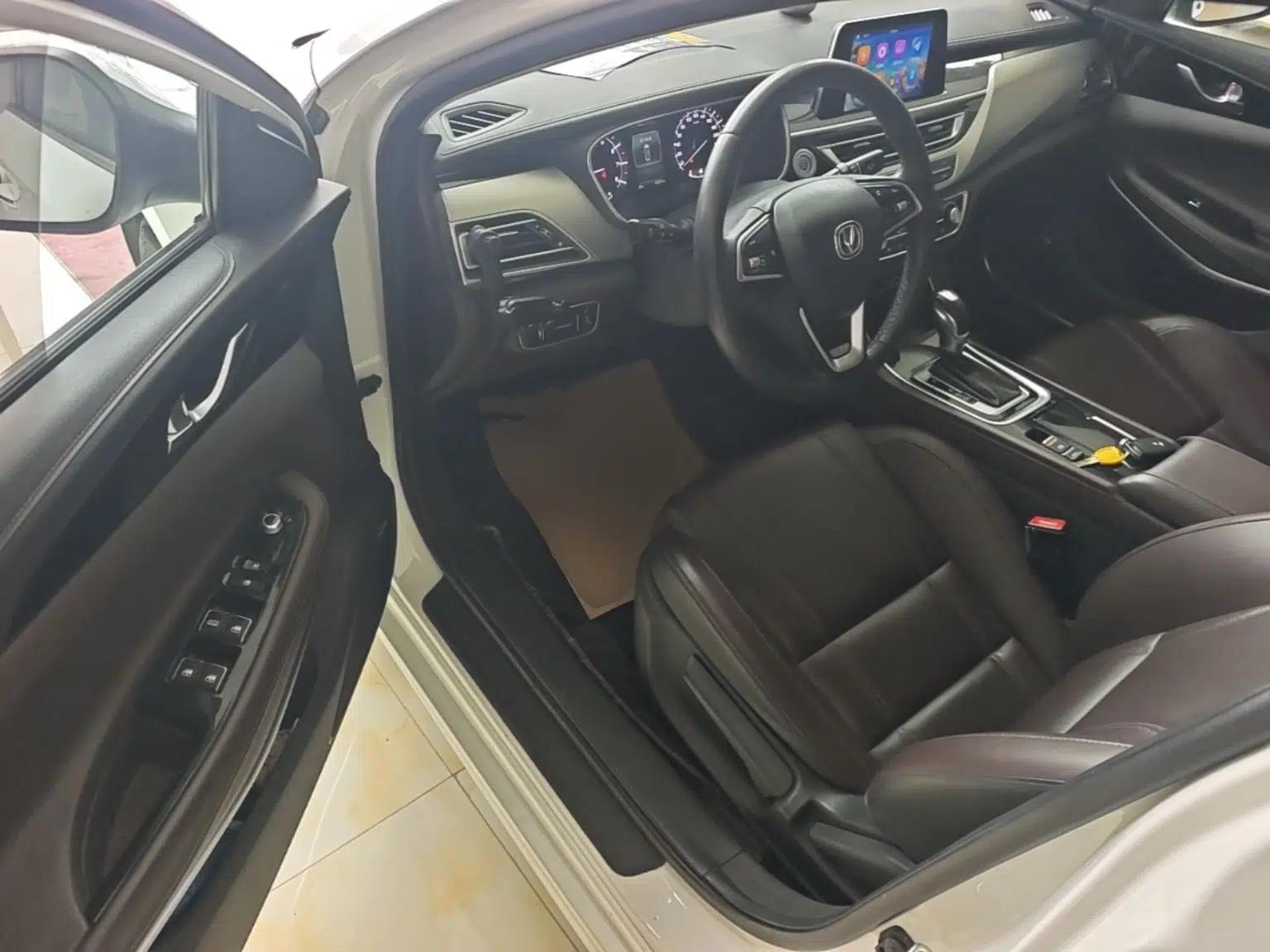CHANGAN Raeton CC 2018 1.5T Automatic Elegant Starry Edition China V Standard — миниатюра 19