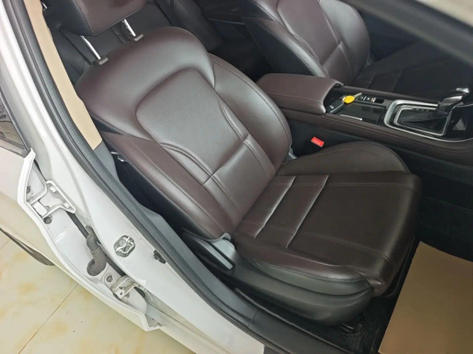 CHANGAN Raeton CC 2018 1.5T Automatic Elegant Starry Edition China V Standard — миниатюра 23
