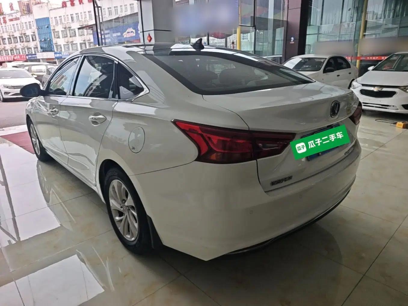 CHANGAN Raeton CC 2018 1.5T Automatic Elegant Starry Edition China V Standard — миниатюра 4