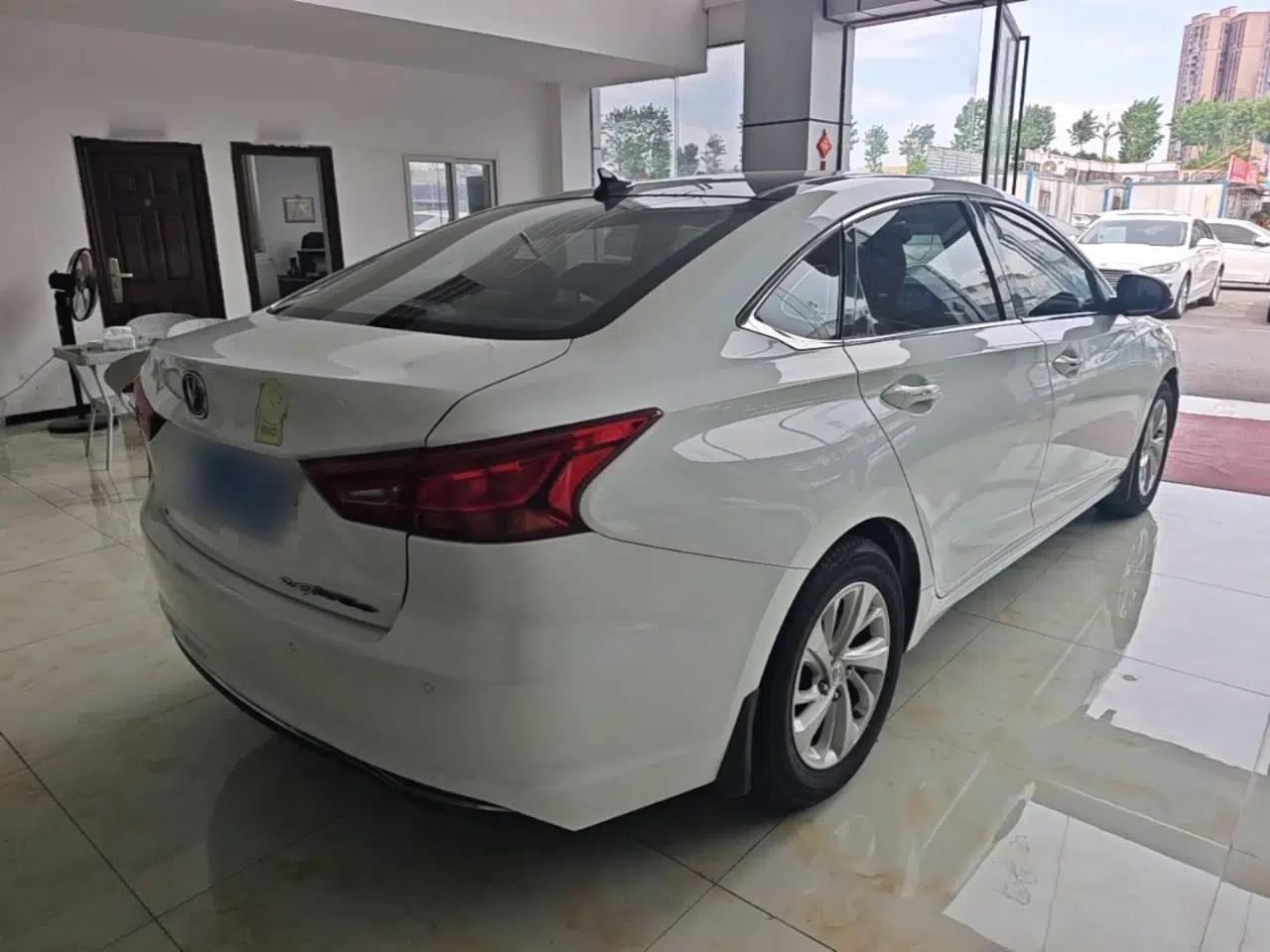 CHANGAN Raeton CC 2018 1.5T Automatic Elegant Starry Edition China V Standard — миниатюра 6
