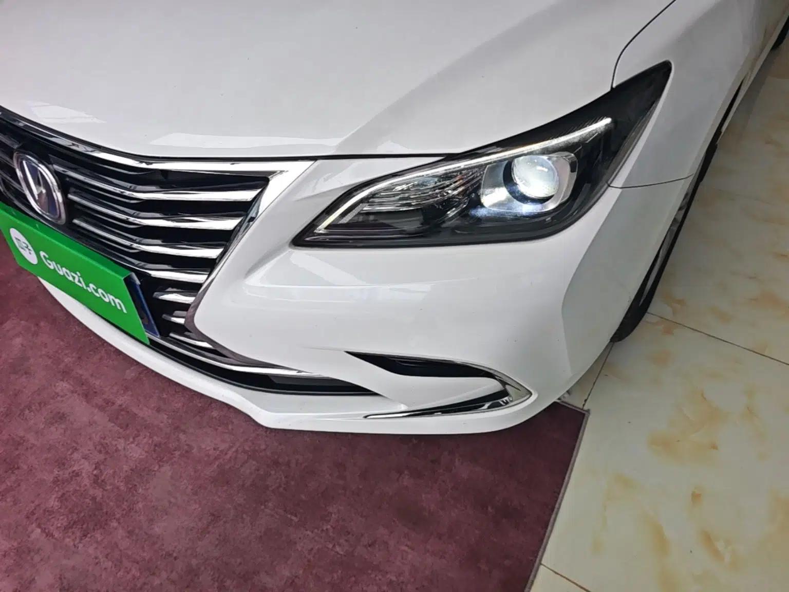 CHANGAN Raeton CC 2018 1.5T Automatic Elegant Starry Edition China V Standard — миниатюра 9