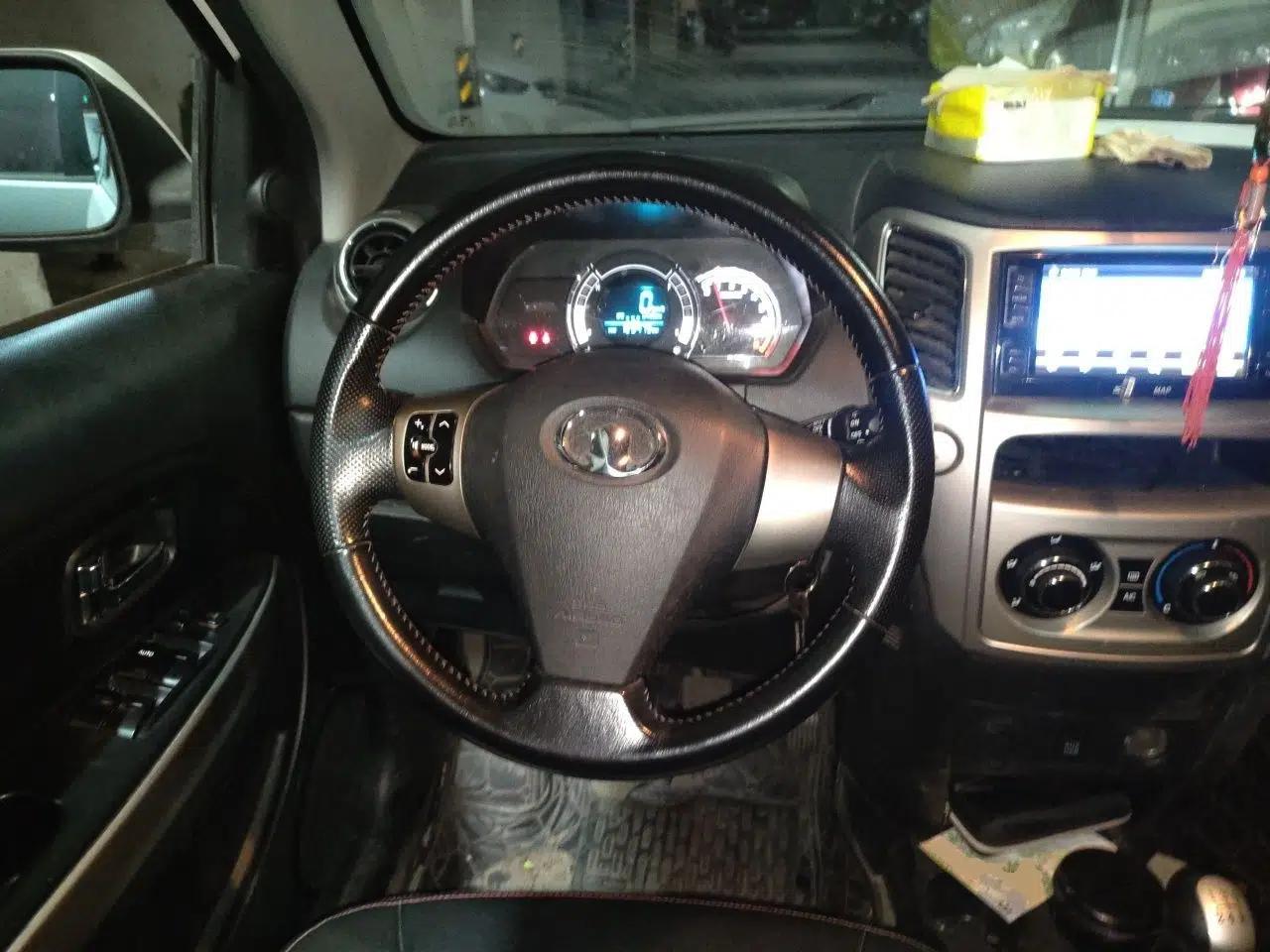 Great Wall M4 2012 1.5L Manual Luxury Version — миниатюра 11