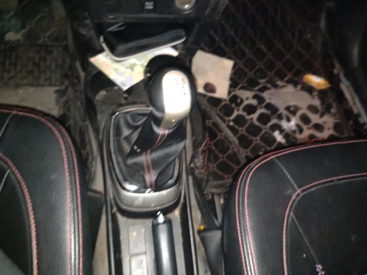 Great Wall M4 2012 1.5L Manual Luxury Version — миниатюра 15