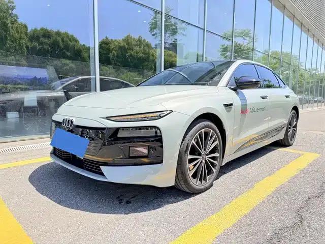 Audi A6L e-tron 2026 First Edition Qiankun Intelligent Driving Edition