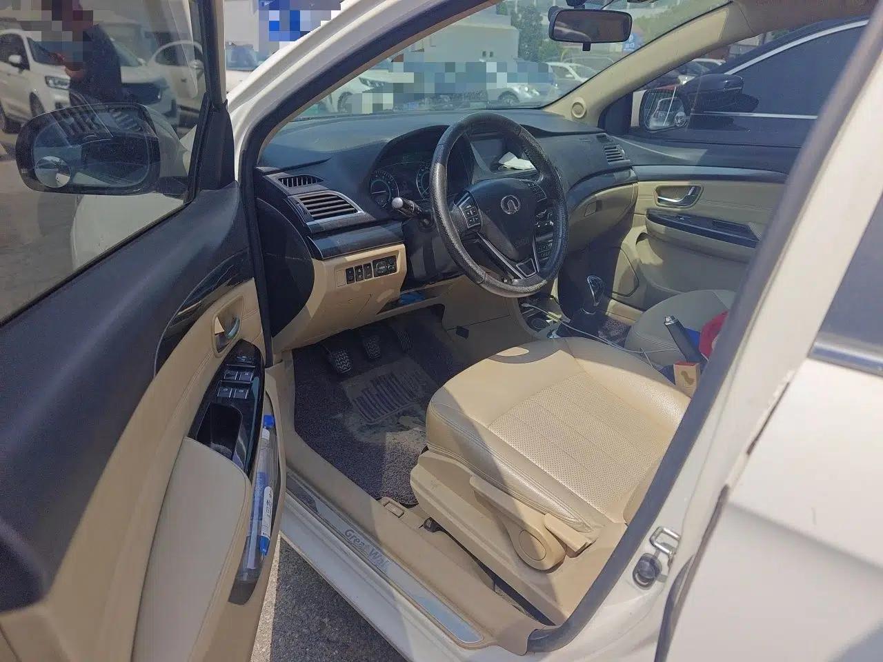 Great Wall C30 2015 1.5L Manual Luxury Model — миниатюра 17