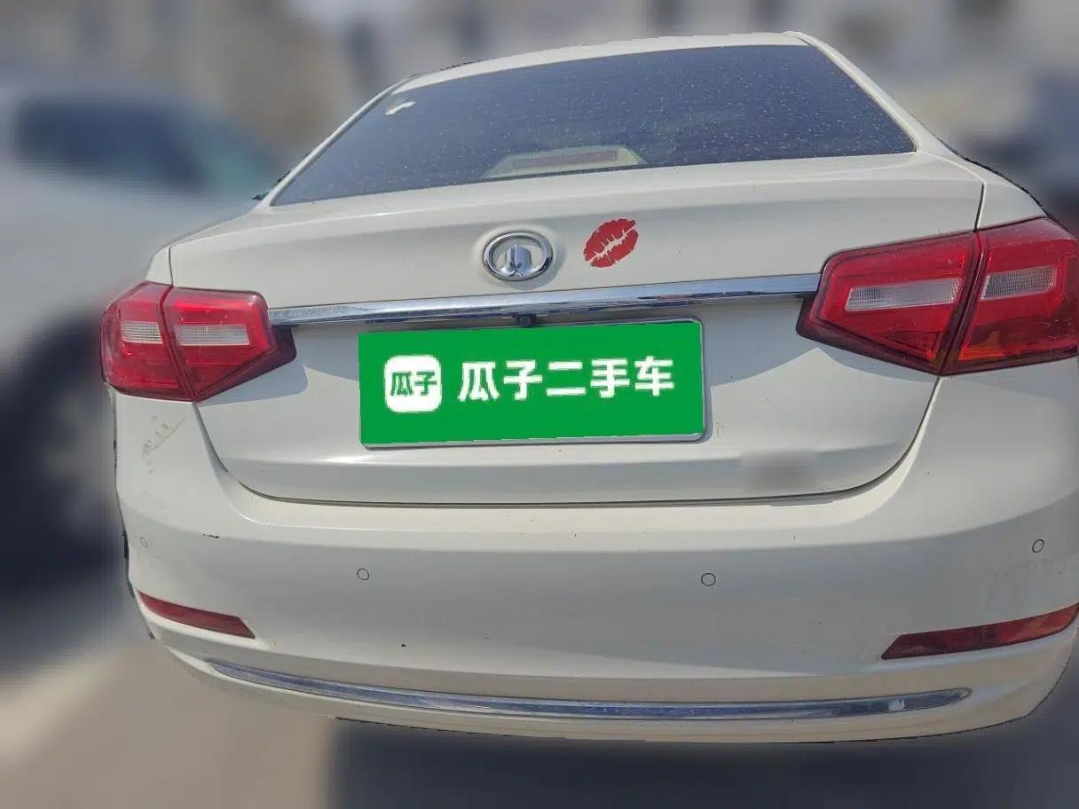 Great Wall C30 2015 1.5L Manual Luxury Model — миниатюра 5
