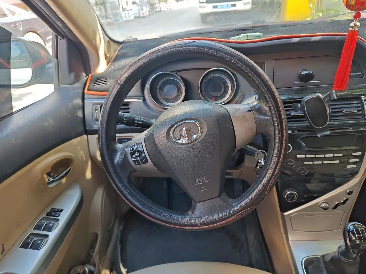 Great Wall C30 2013 1.5L Manual Luxury Model — миниатюра 11