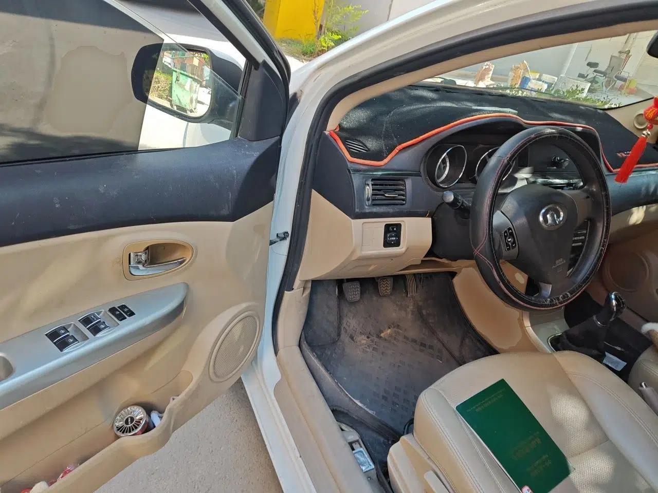 Great Wall C30 2013 1.5L Manual Luxury Model — миниатюра 17