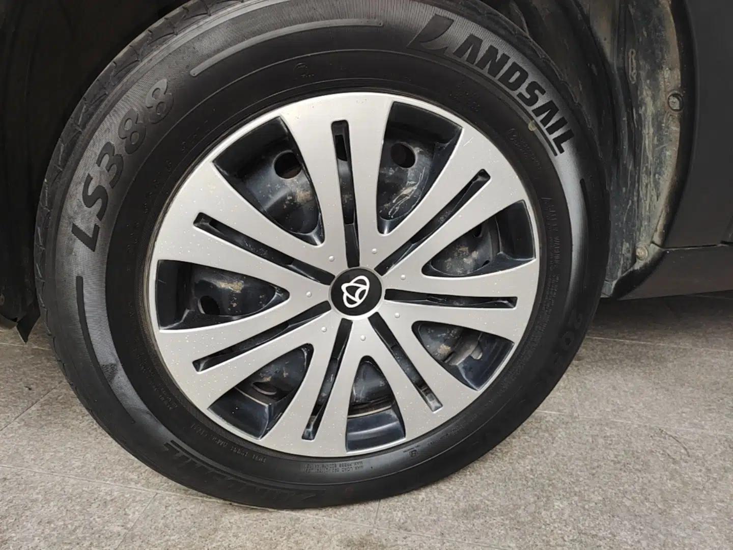 CHANGAN OSHAN X70A 2019 1.5L Manual Basic Version China VI Standard — миниатюра 8