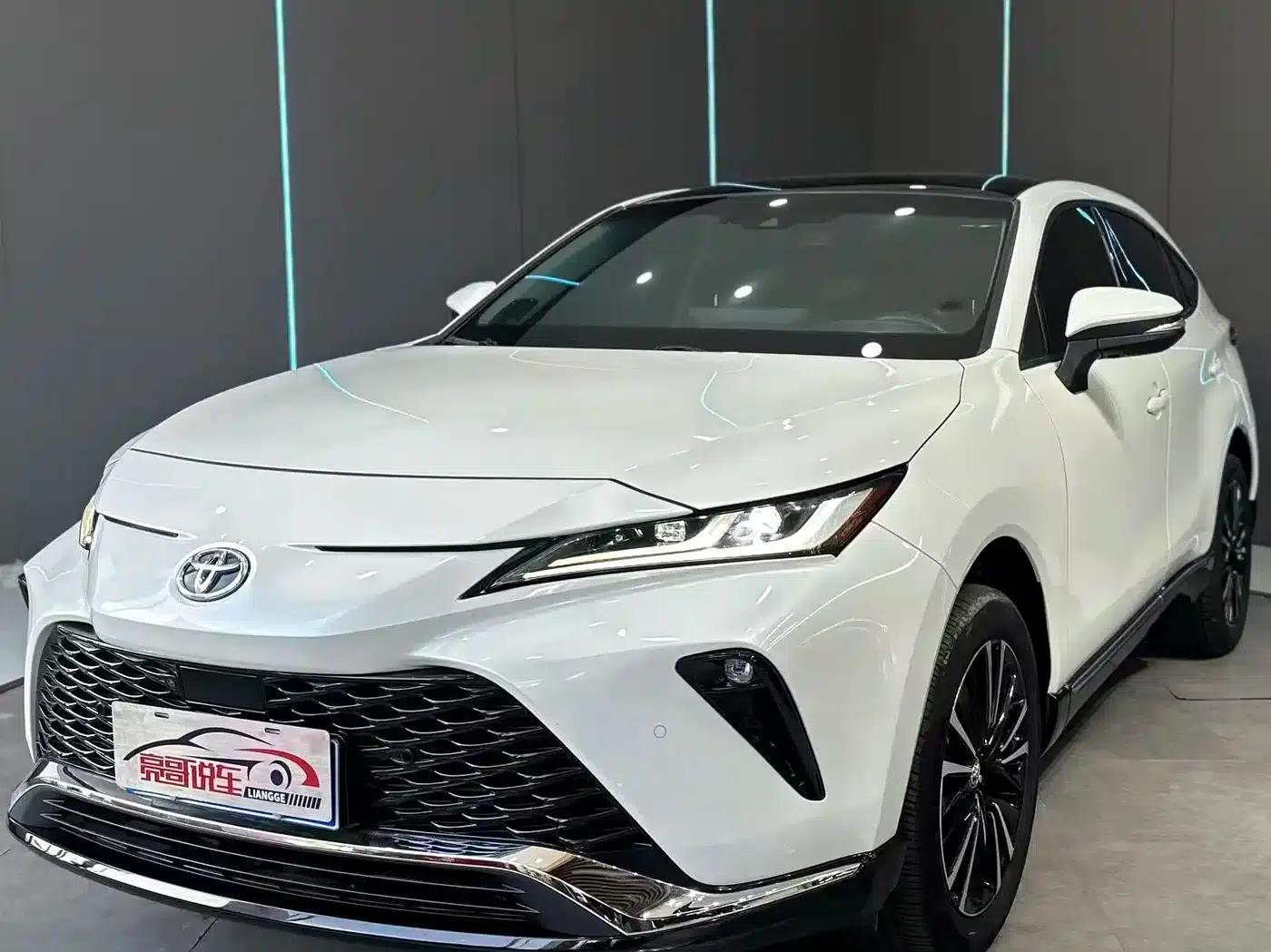 Venza 2022 2.0L CVT 4WD Supreme Edition — миниатюра 1