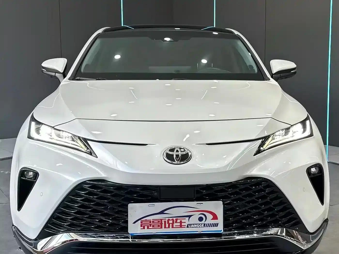 Venza 2022 2.0L CVT 4WD Supreme Edition — миниатюра 2