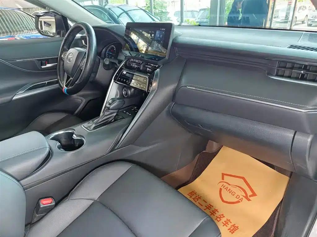 Venza 2023 2.5L Intelligent Hybrid Dual Engine 2WD Luxury Edition — миниатюра 12