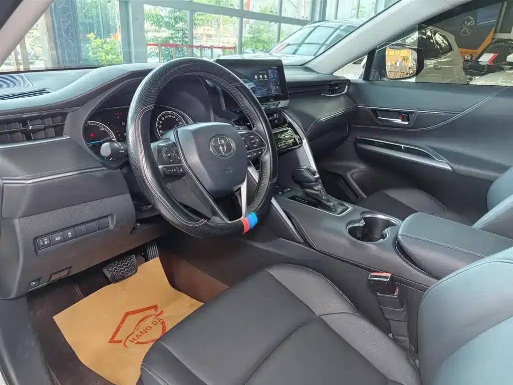 Venza 2023 2.5L Intelligent Hybrid Dual Engine 2WD Luxury Edition — миниатюра 7