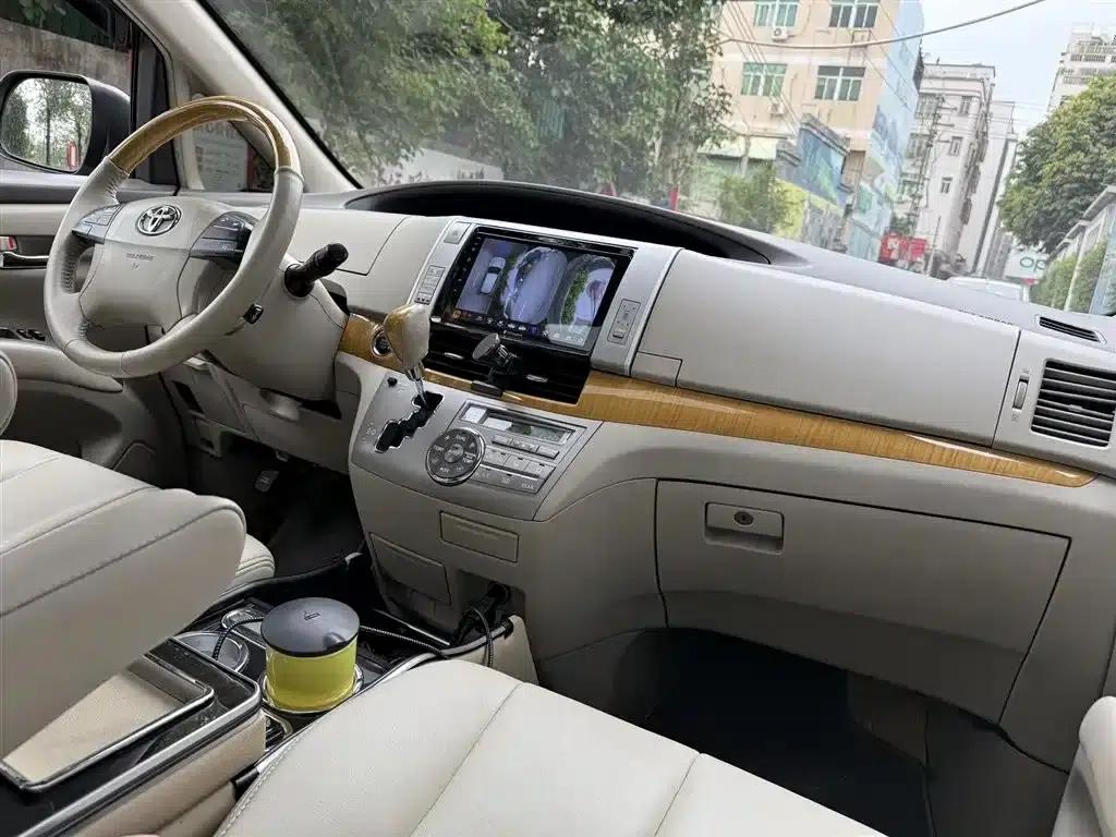 2006 Previa 2.4L 7-seater Luxury Edition — миниатюра 8