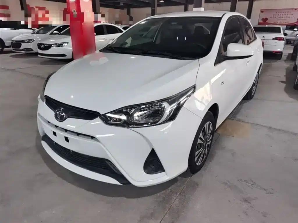 YARiS L 2017 1.5E CVT Dynamic Edition — миниатюра 1